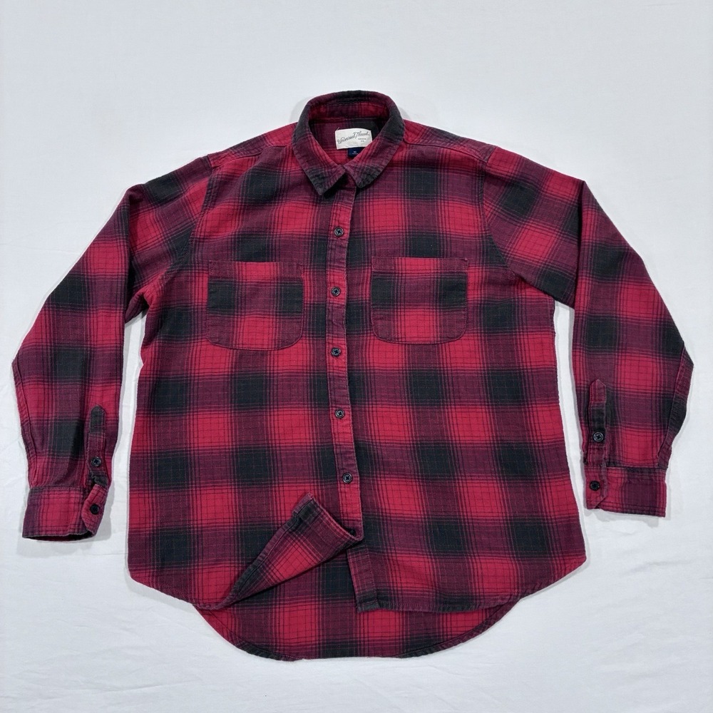 Universal Thread Women's Flannel Plaid Button-Up Long Sleeve Shirt Red XS